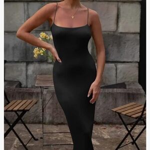 Slimming figure black dress